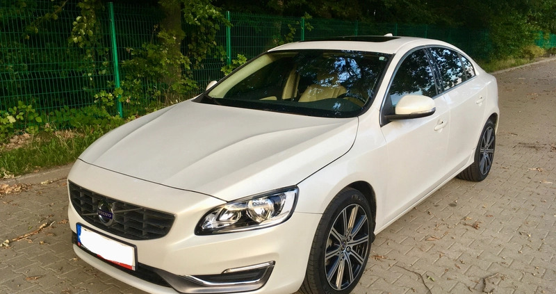 Volvo S60 cena 72000 przebieg: 20500, rok produkcji 2018 z Jarocin małe 704